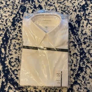 Van Heusen Regular Fit Poplin Men’s Dress Shirt